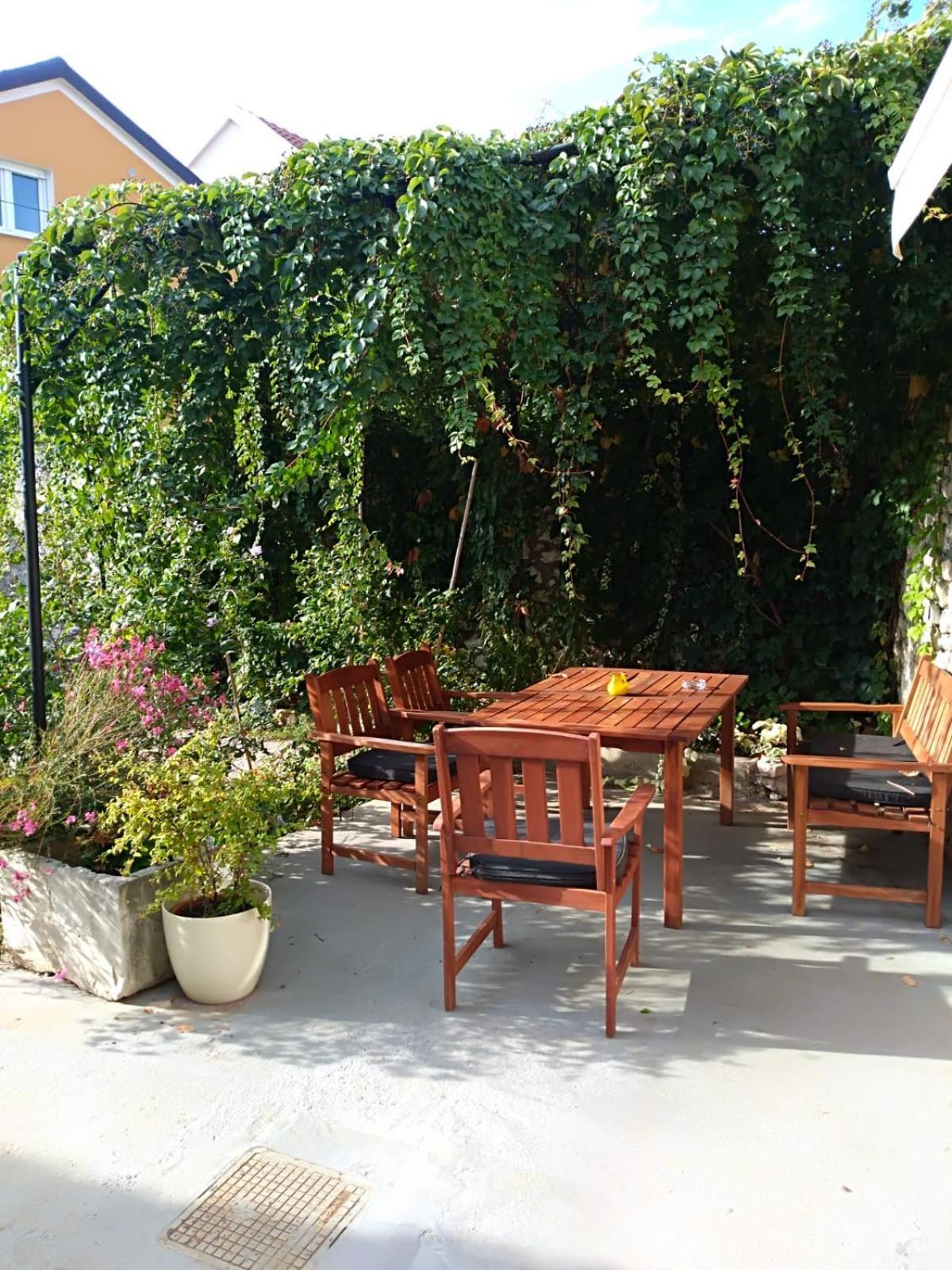 Green Oasis City Center Apartment 希贝尼克 外观 照片